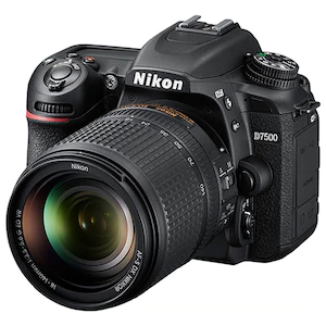 ニコン
デジタル一眼レフカメラ「D7500」18-140 VR レンズキット
D7500LK18-140