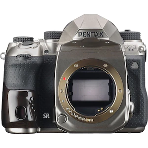 ペンタックス
フルサイズデジタル一眼レフカメラ「PENTAX K-1 Mark II J limited 01」ボディ（LX75 メタリック）
JLIMITED01LX75